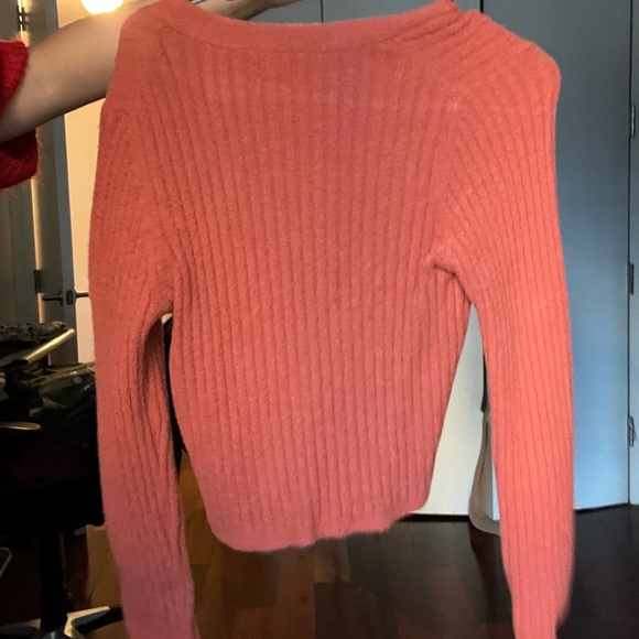 Wilfred free, large orange sweater with brown buttons. - Picture 2 of 6